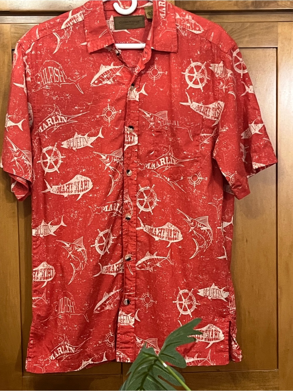 ClearWater Outfitters Mens Large Coral Nautical Fishing Hawaiian Shirt Cotton